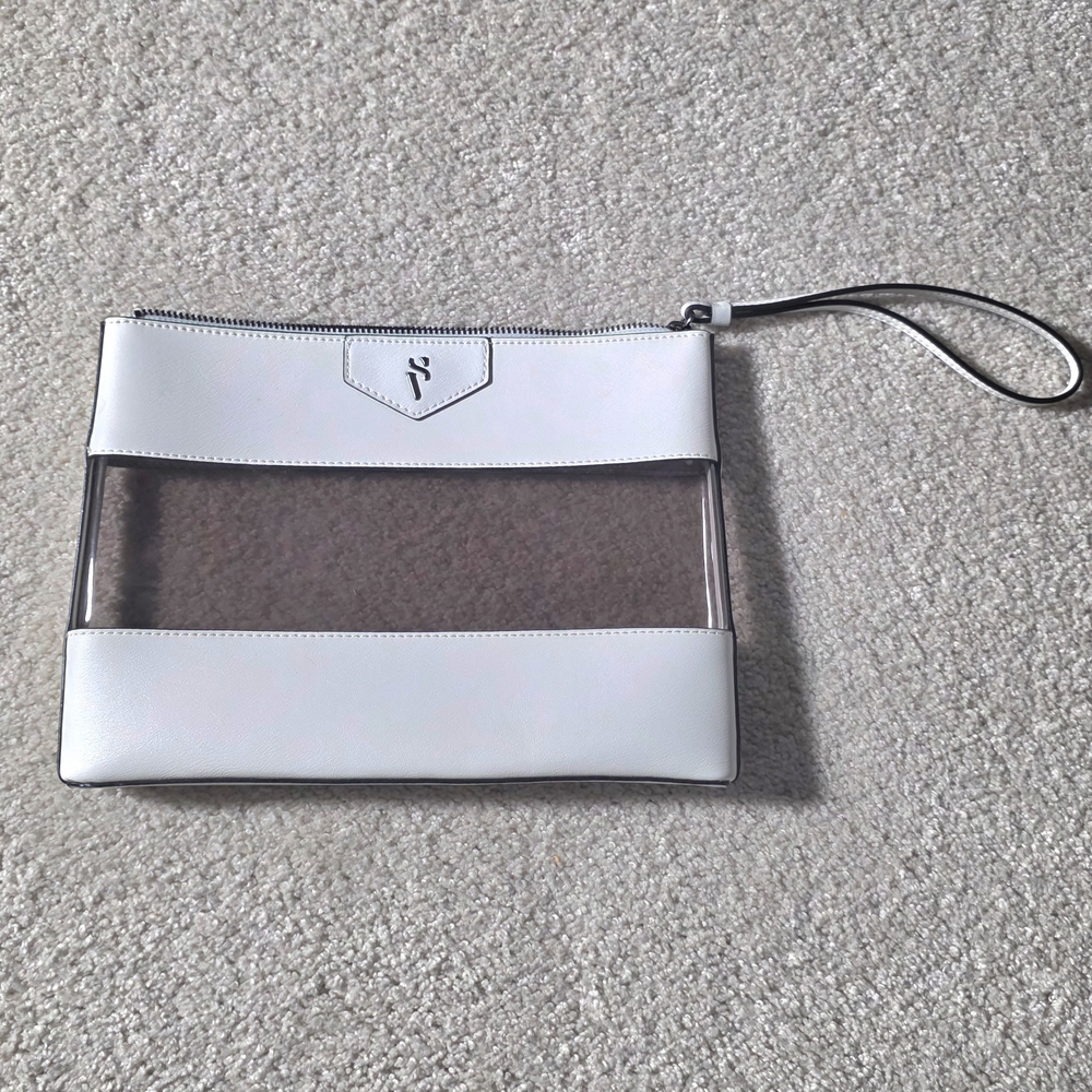 Simply Vera Vera Wang White and Clear Wristlet